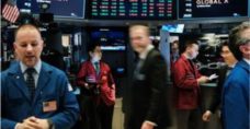 World markets tumble amid US-China trade tensions